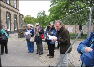 Richard Flowerday Informing Alumni about the history of the Mansion