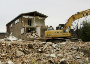 Demolition of Dearne Hostel - 2017